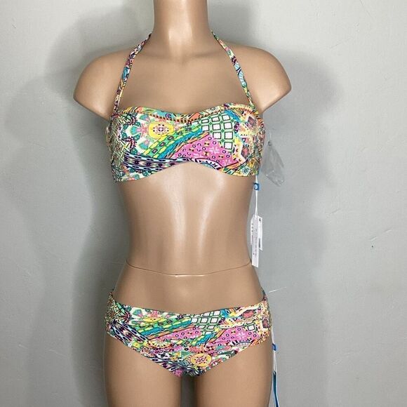 New. Bleu Rod Beattie bright print bikini. Size 4. Retails $145 - Picture 8 of 13